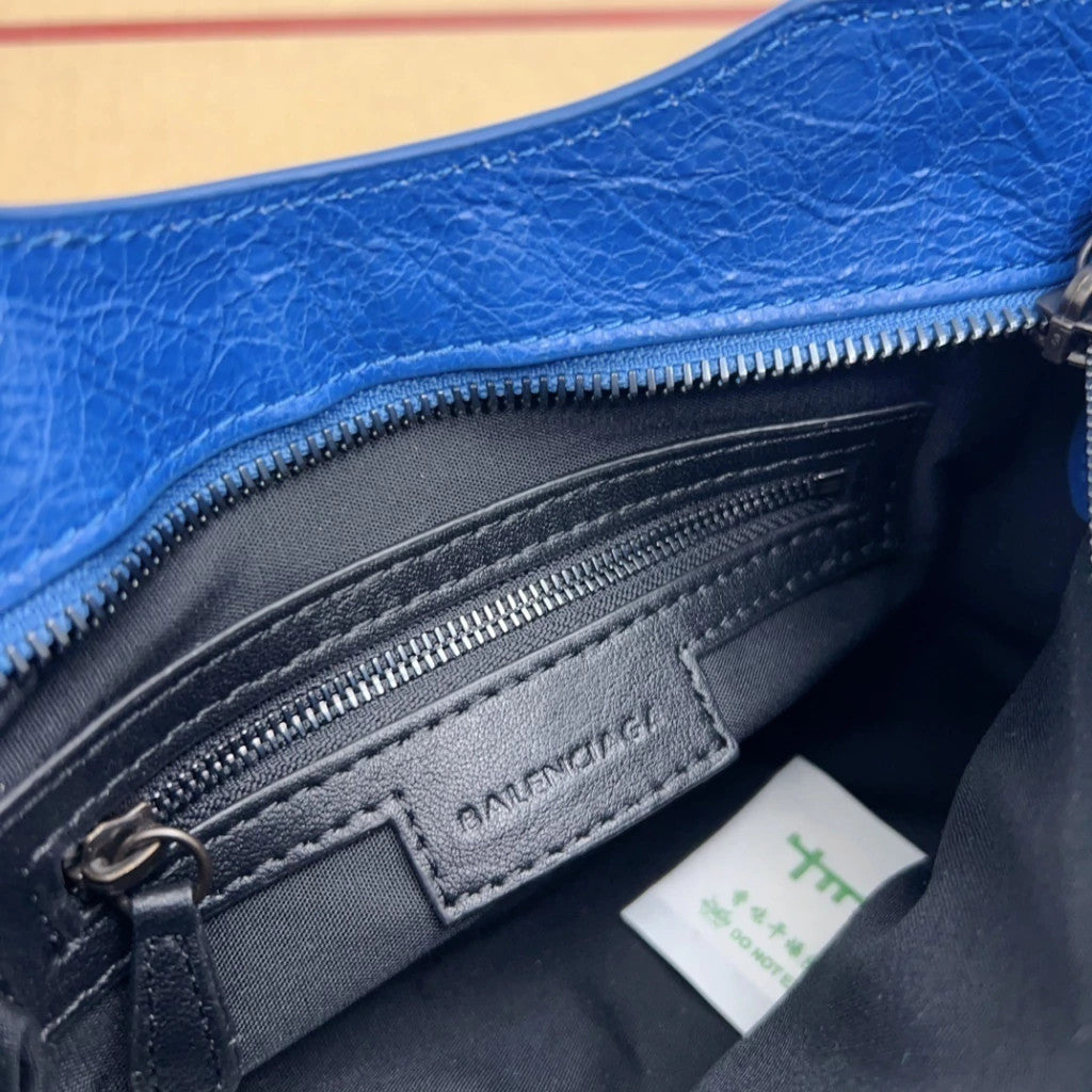 Balenciaga Classic Small City 9.4" (24 cm)