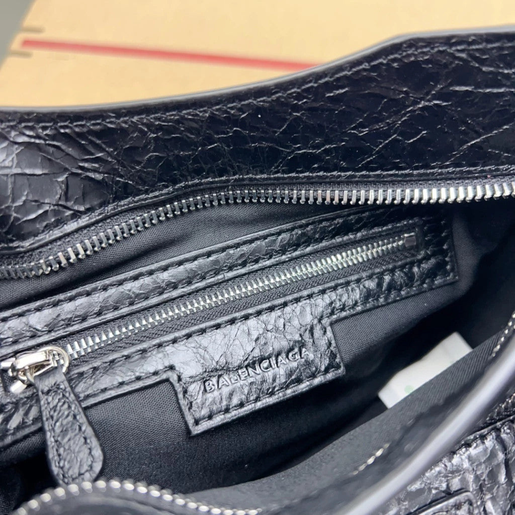 Balenciaga Classic Small City 9.4" (24 cm)
