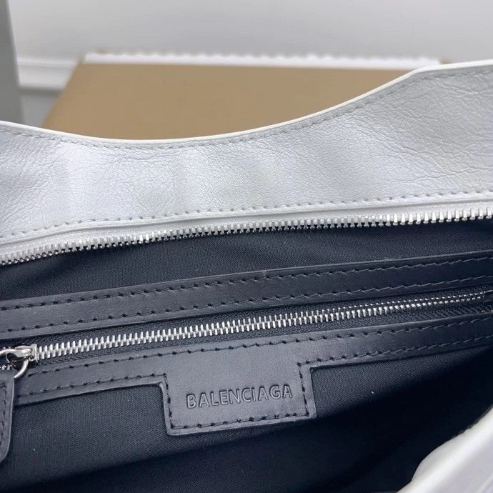 Balenciaga Classic Small City 9.4" (24 cm)