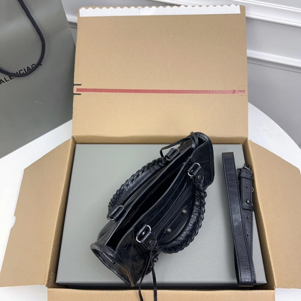 Balenciaga Classic Small City 9.4" (24 cm)