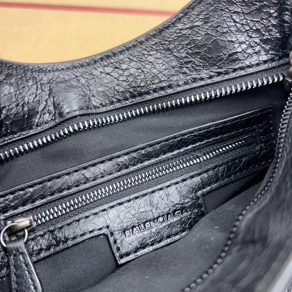 Balenciaga Classic Small City 9.4" (24 cm)