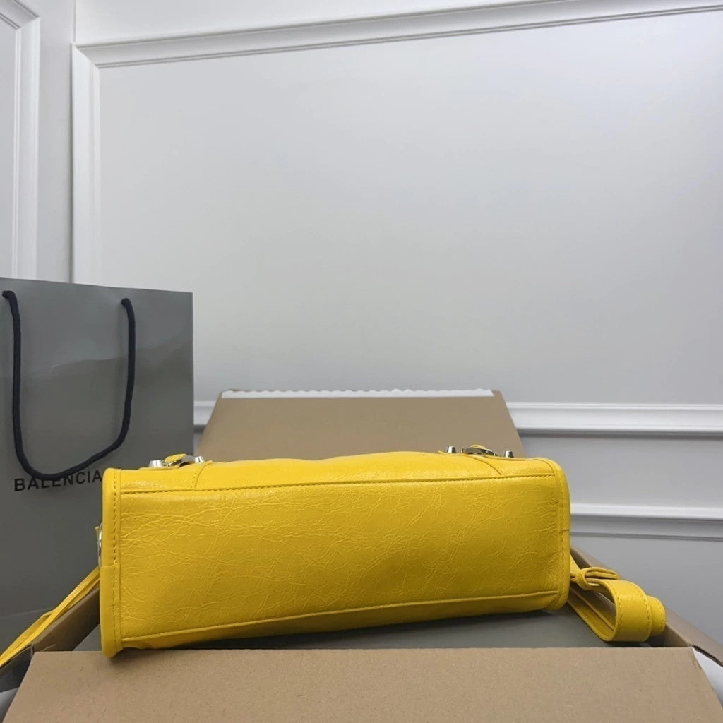 Balenciaga Classic City 11.8" (30 cm)