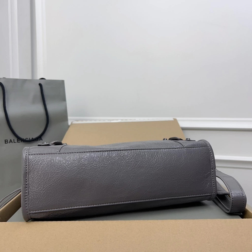 Balenciaga Classic City 11.8" (30 cm)