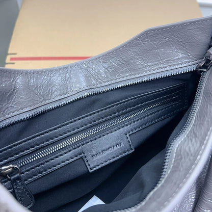 Balenciaga Classic City 11.8" (30 cm)