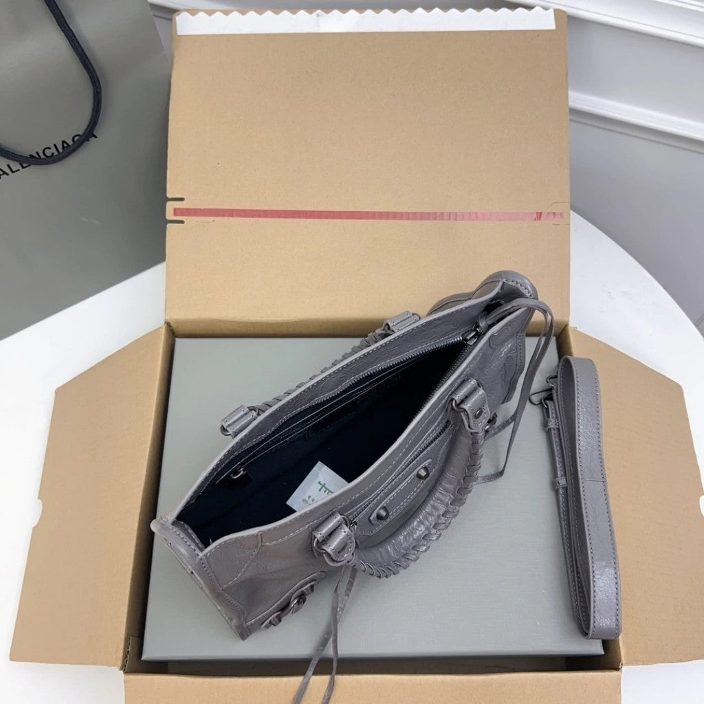 Balenciaga Classic City 11.8" (30 cm)