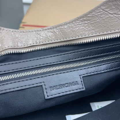 Balenciaga Classic City 11.8" (30 cm)