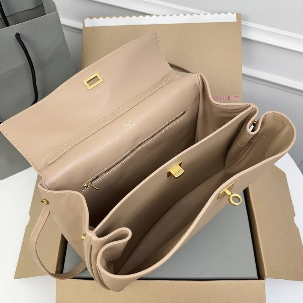 Balenciaga Ghost Medium 13.8" (35 cm)