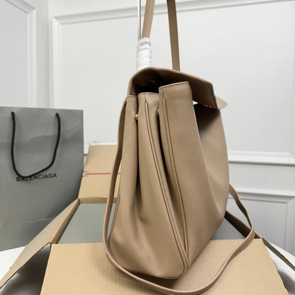 Balenciaga Ghost Medium 15.7" (40 cm)