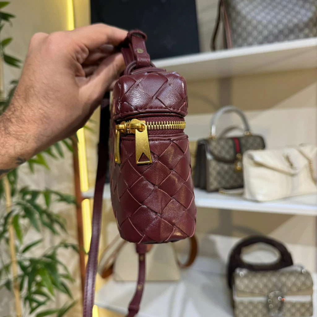 Bottega Veneta Bang Bang Burgundy 9.1" (23 cm)