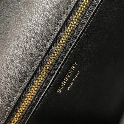 Burberry Legacy Monogram 8.3" (21 cm)