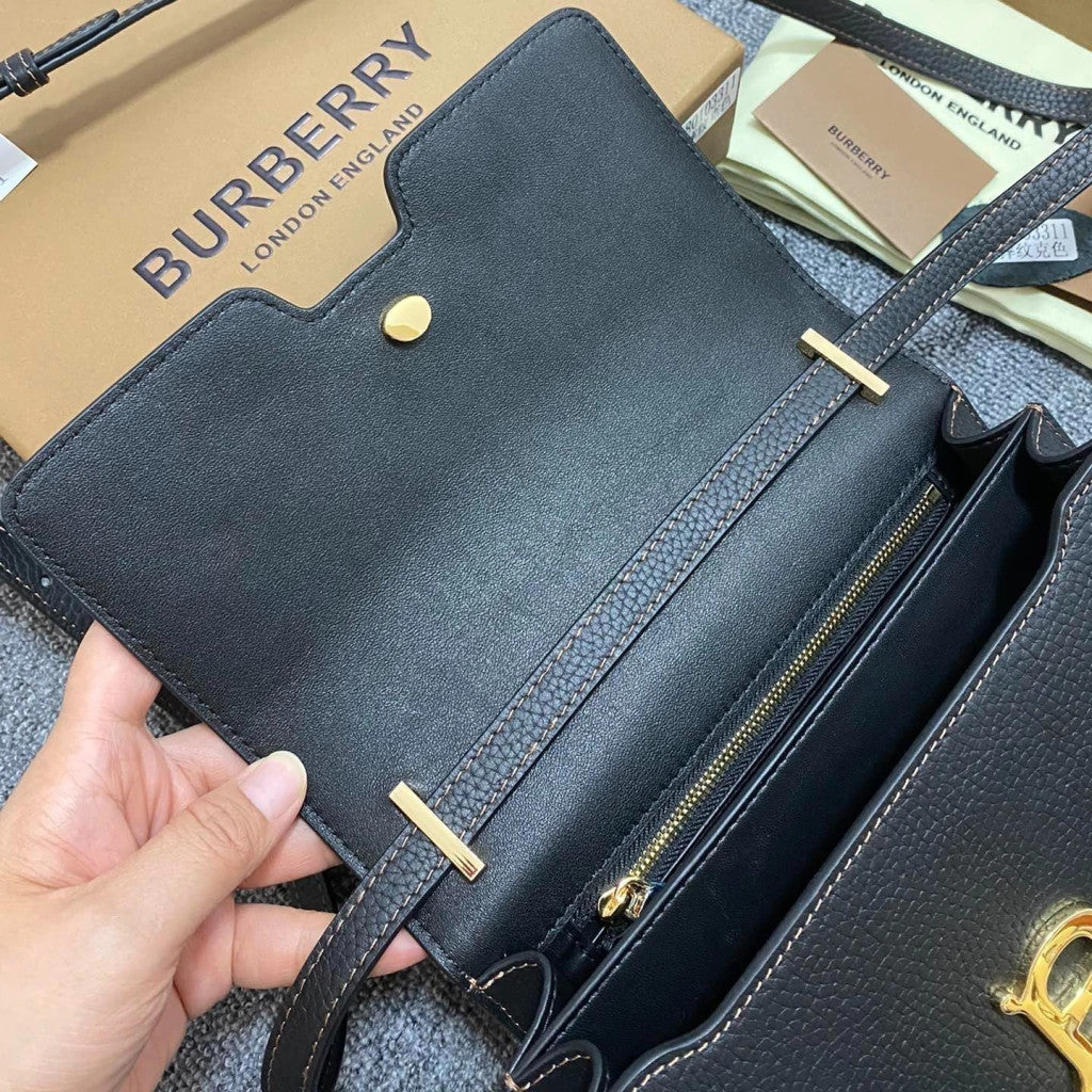 Burberry Legacy Monogram 8.3" (21 cm)