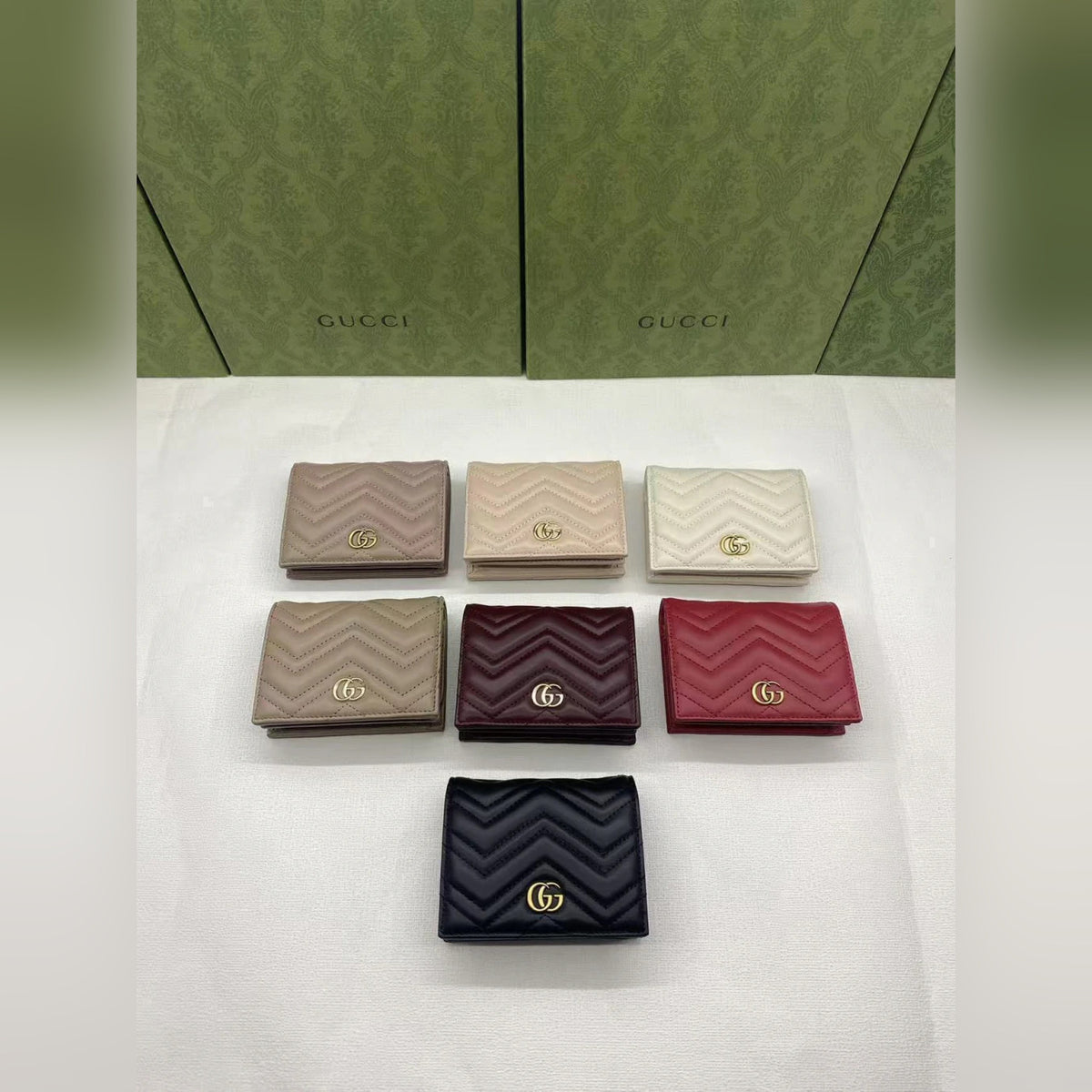 Gucci GG Marmont Compact Wallet