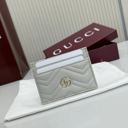 Gucci GG Marmont Compact Wallet