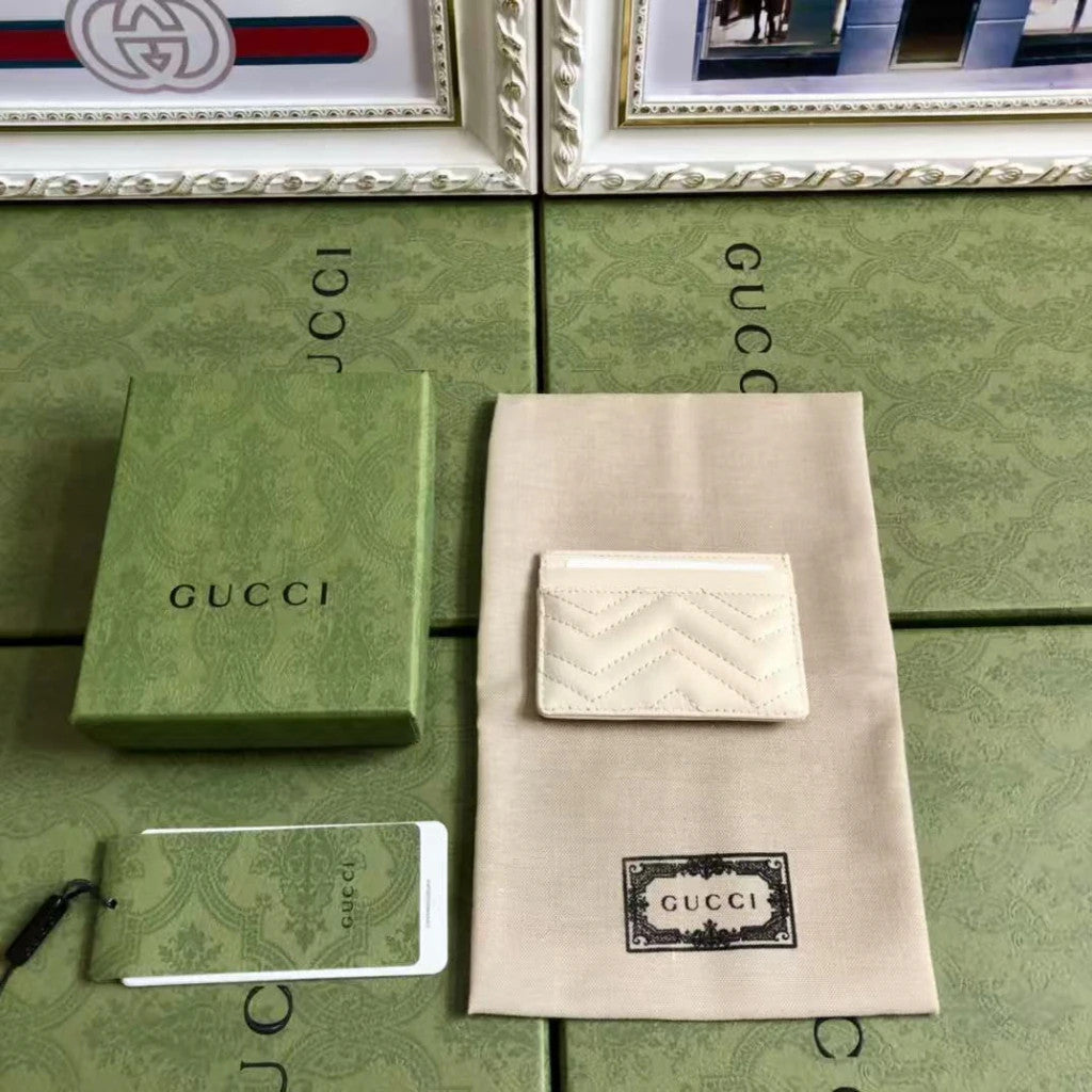 Gucci GG Marmont Compact Wallet