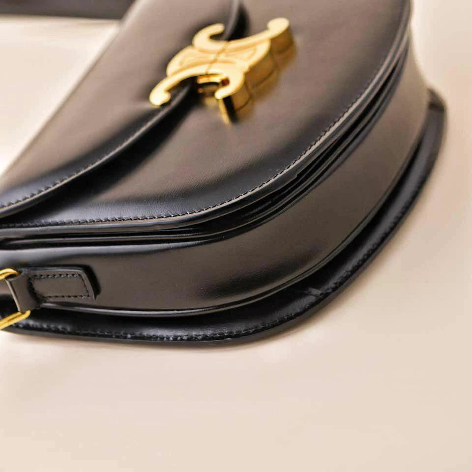 Celine Besace Clea 6.1" (15.5 cm)