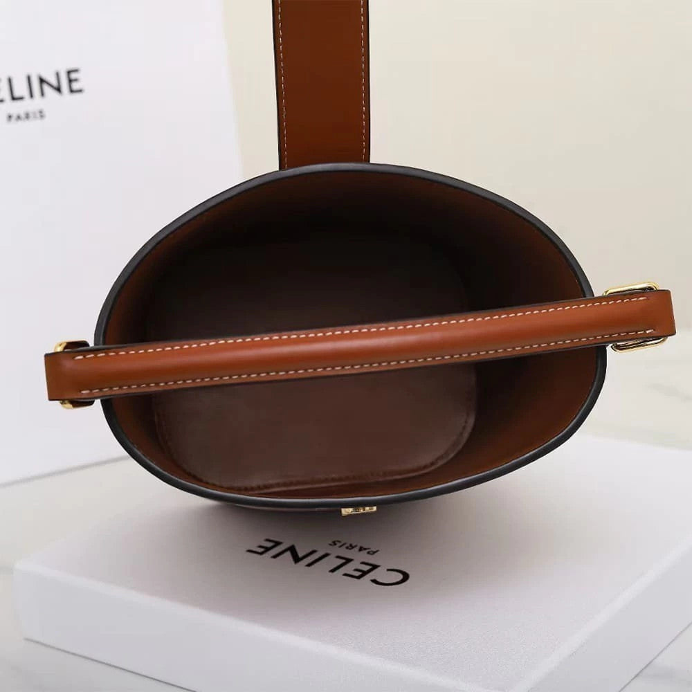 Celine Louise Bucket Caramel Medium