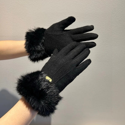 Celine Plume Gloves One Size