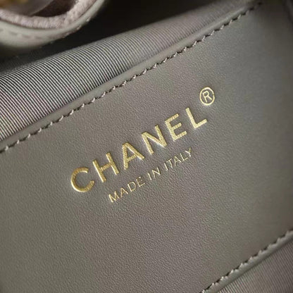 Chanel 25 Small 11.8" (30 cm)