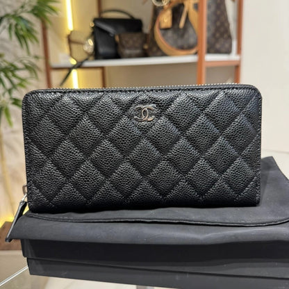 Chanel Zipped Wallet Caviar Quilted 7.7" (19.5 cm)