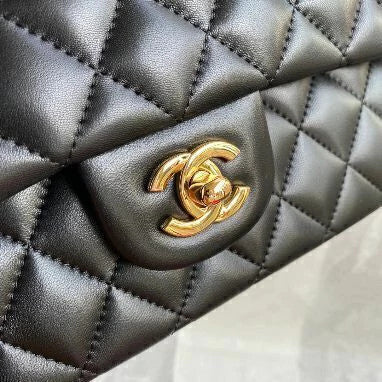 Chanel Classic Double Flap Medium Lambskin 10" (25.5 cm)