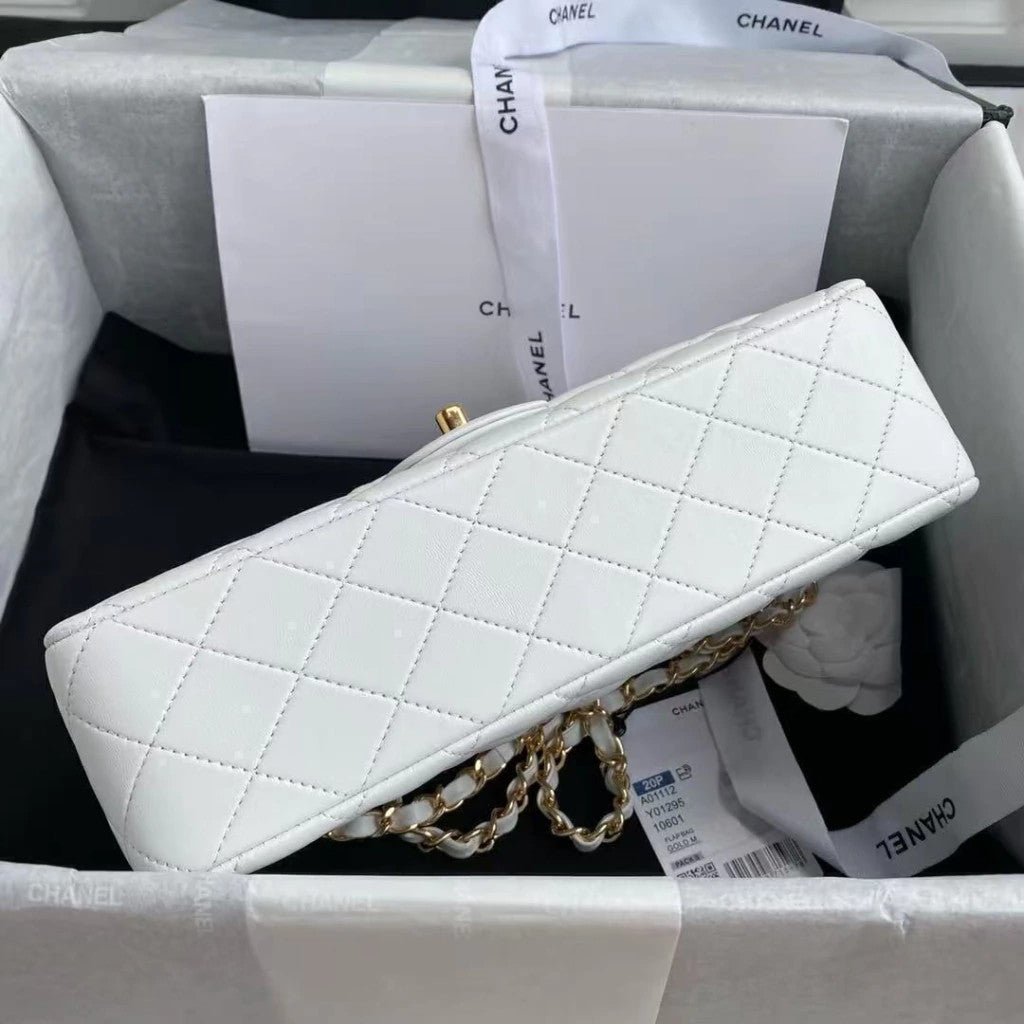 Chanel Classic Flap Medium 9.8" (25 cm)