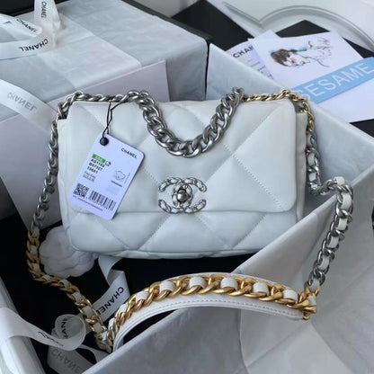 Chanel 19 Flap 7.6" (19.2 cm)
