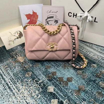 Chanel 19 Flap 7.6" (19.2 cm)