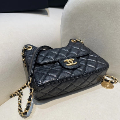 Chanel Hobo Bag Caviar Black 9.1" (23 cm)