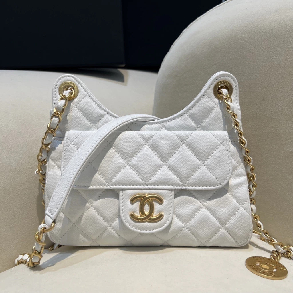 Chanel Hobo Bag Caviar White 9.1" (23 cm)