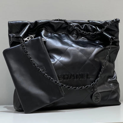 Chanel 22 Large Tote 15.4" (39 cm)