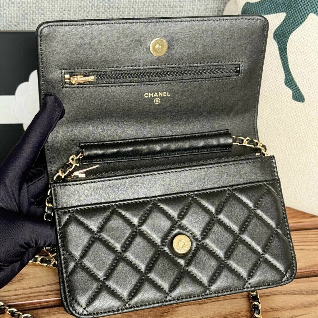 Chanel WOC Gold-Tone Chain Strap 7.5" (19 cm)