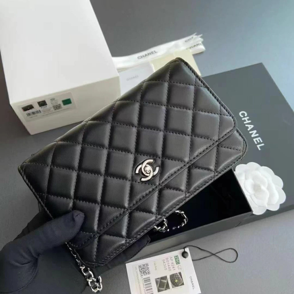 Chanel Wallet on Chain Silver 7.5" (19 cm)