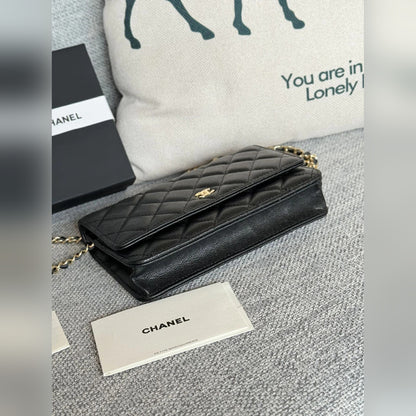 Chanel WOC Caviar Gold-Tone Chain Strap 7.5" (19 cm)
