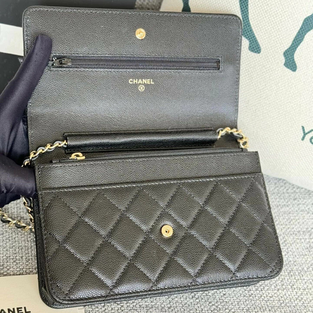 Chanel WOC Caviar Gold-Tone Chain Strap 7.5" (19 cm)