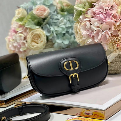 Dior Bobby East-West 8.7" (22 cm)