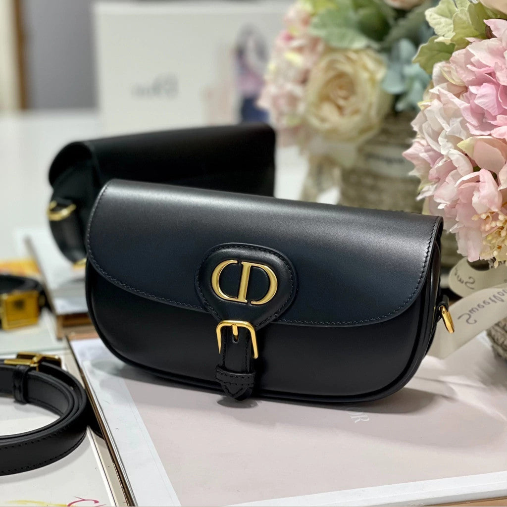 Dior Bobby East-West 8.7" (22 cm)