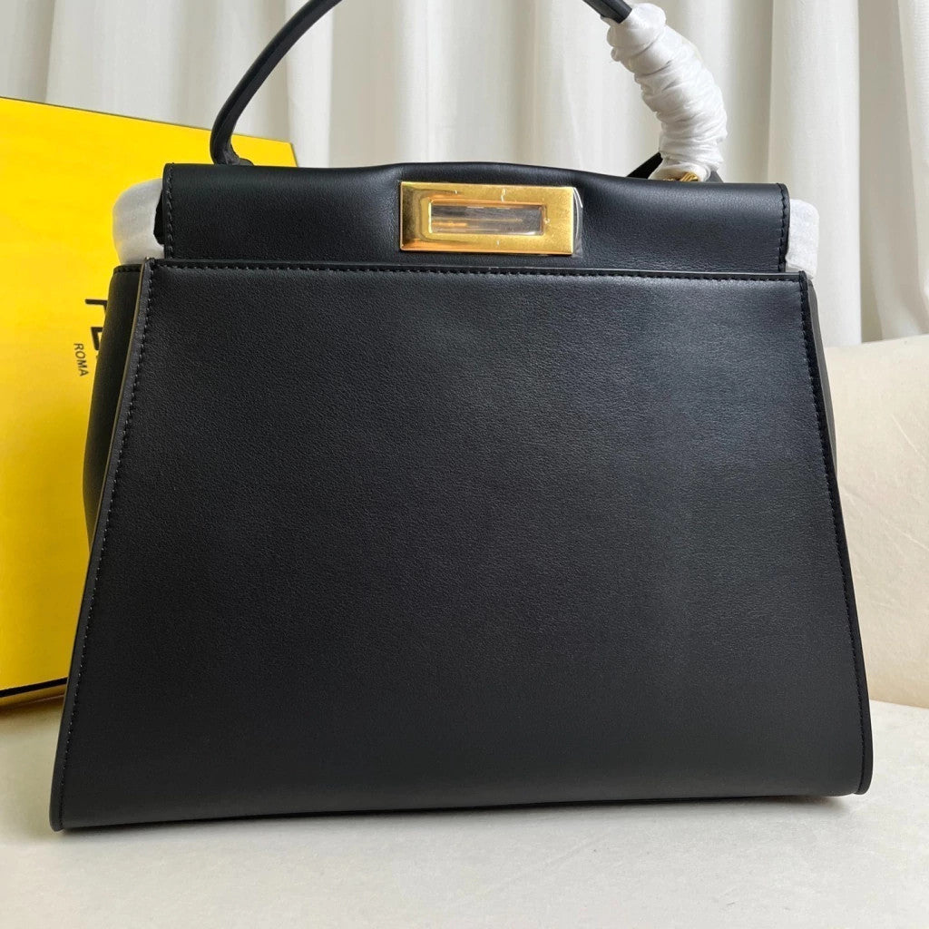 Fendi Peekaboo ISeeU Medium 13.2" (33.5 cm)