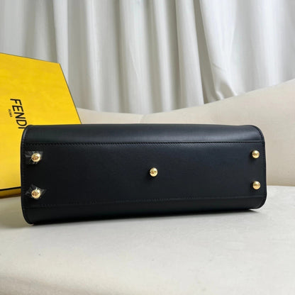Fendi Peekaboo ISeeU Medium 13.2" (33.5 cm)