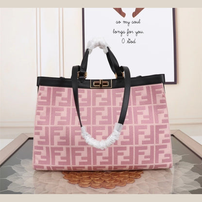 Fendi Tote Jacquard FF 13.4" (34 cm)