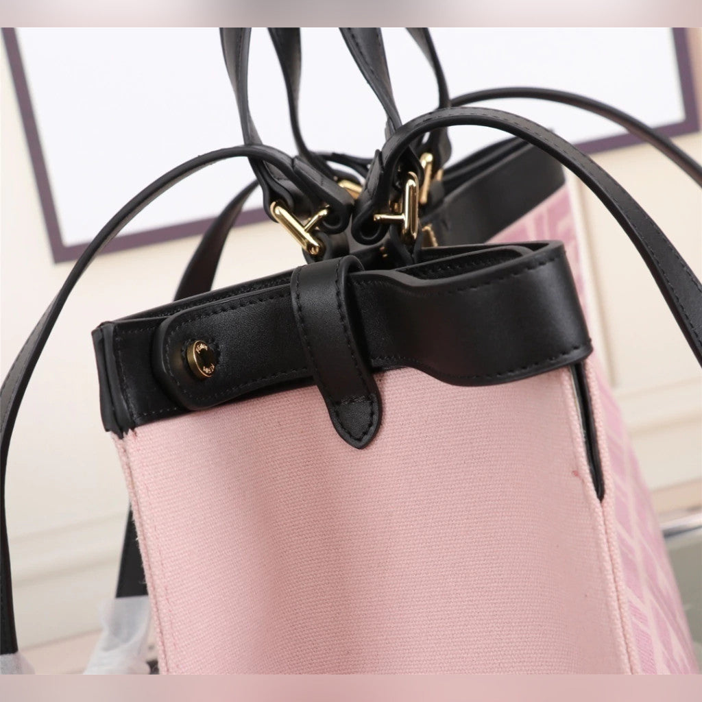 Fendi Tote Jacquard FF 13.4" (34 cm)