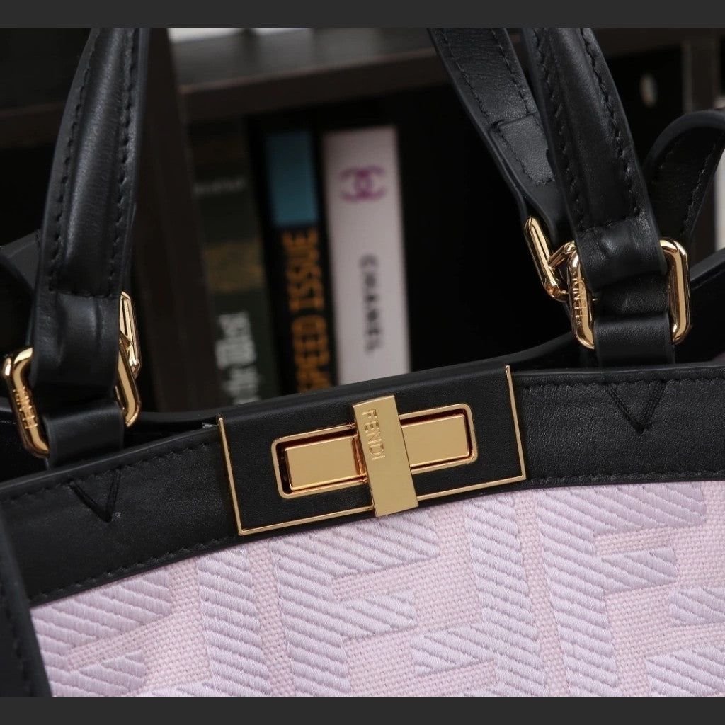 Fendi Tote Jacquard FF 13.4" (34 cm)