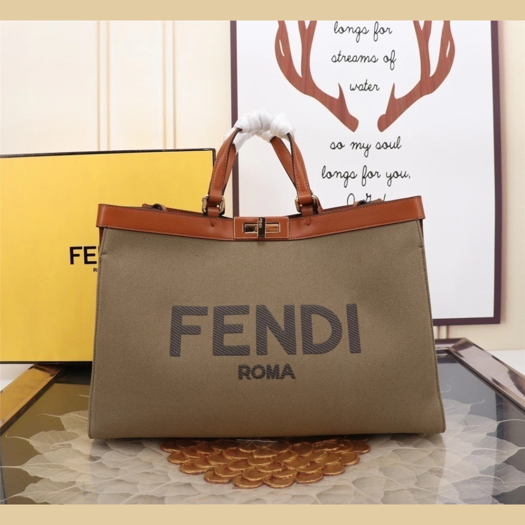 Fendi Tote Jacquard FF 13.4" (34 cm)