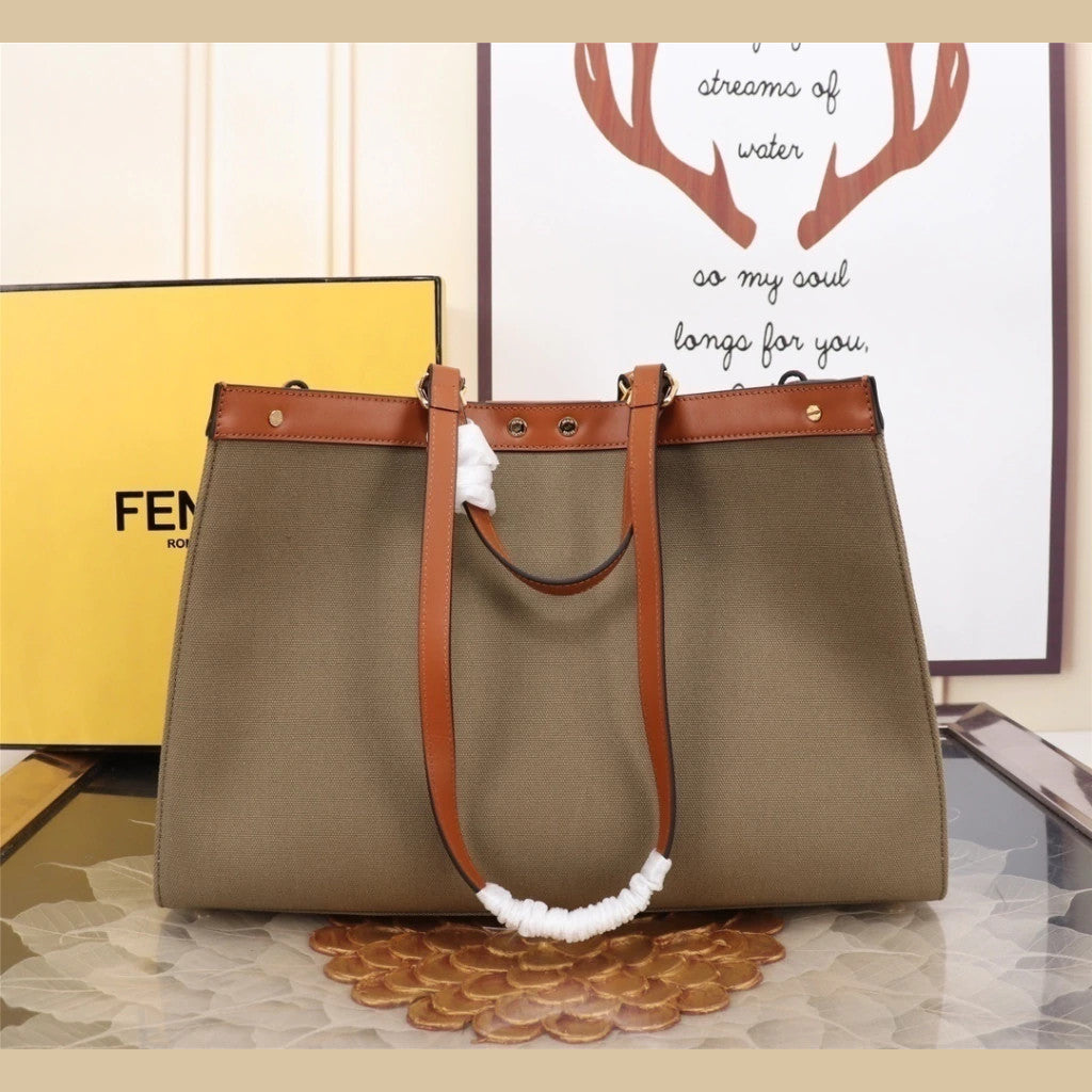 Fendi Tote Jacquard FF 13.4" (34 cm)