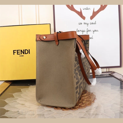 Fendi Tote Jacquard FF 13.4" (34 cm)
