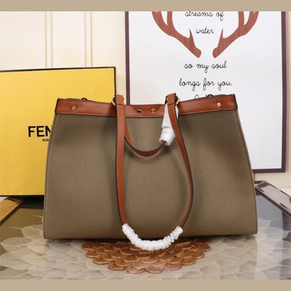 Fendi Tote Jacquard FF 13.4" (34 cm)