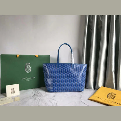 Goyard Saint Louis PM 13.4" (34 cm)