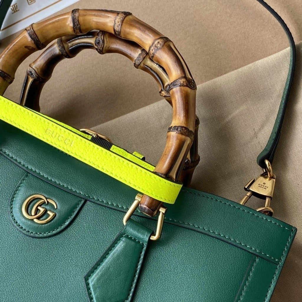 Gucci Diana Bamboo 13.8" (35 cm)