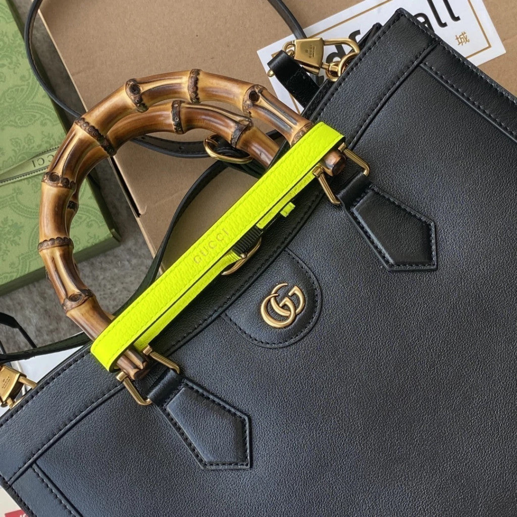 Gucci Diana Bamboo 13.8" (35 cm)