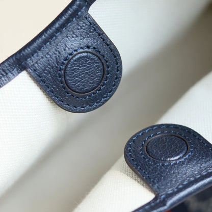 Gucci Giglio Small 9.8" (25 cm)