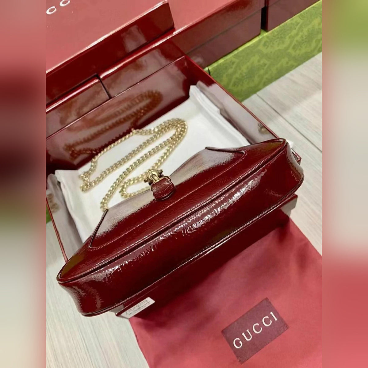 Gucci Jackie Red 7.5" (19 cm)